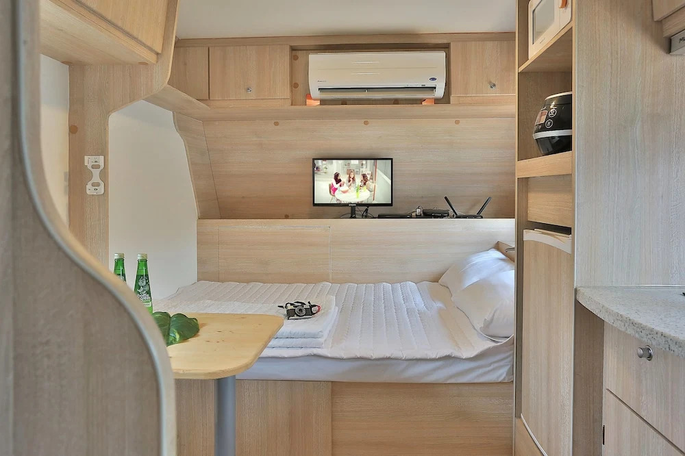 Poseidon Caravan - Campsite