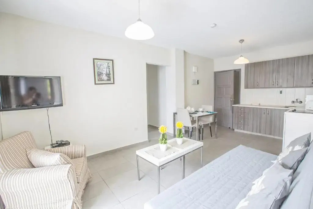 Ayia Napa Holiday Apartment So3