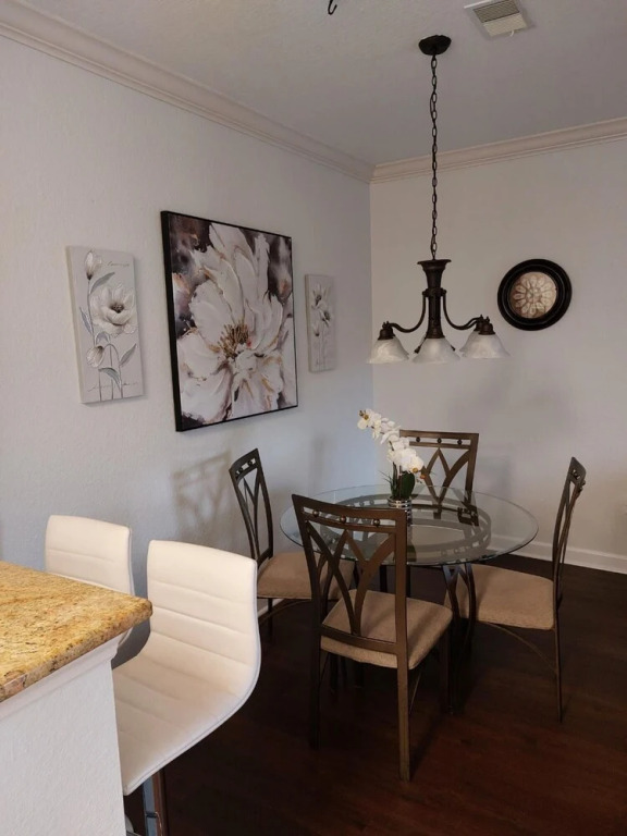 Cozy condo near Disney Parks