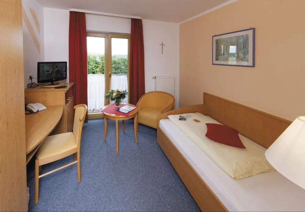 Panorama-Hotel am See