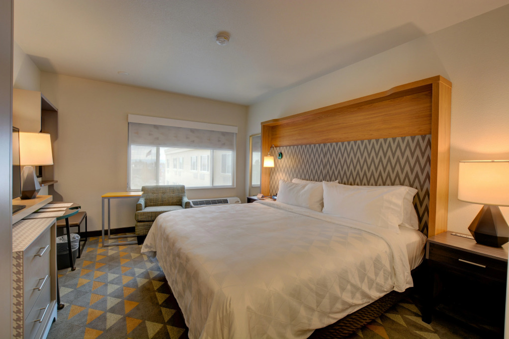 Holiday Inn - Salem by IHG