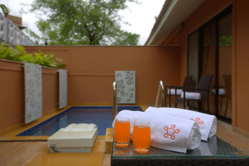 SaffronStays Nithyam - 2BR budget pool villa in Wada, gated community, Wi-Fi, river walk, near Mumbai via NH48