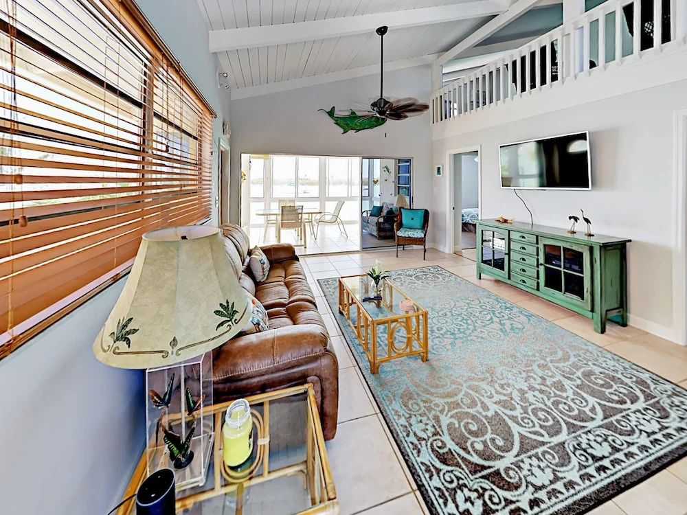 99 Sombrero Blvd Duplex Unit B 2 Bedrooms 2 Bathrooms Duplex