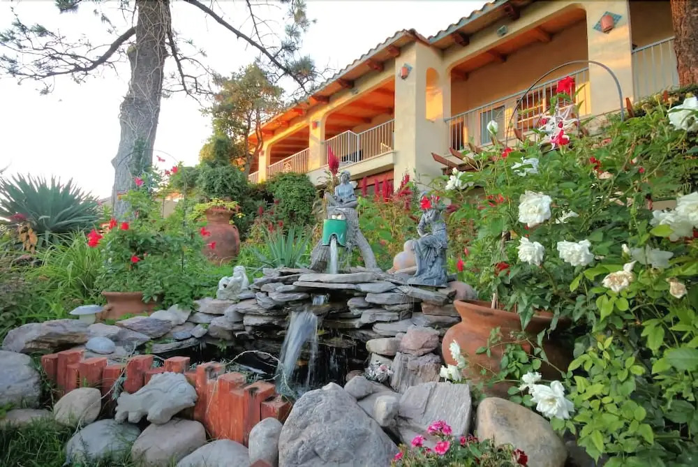 The Inn at Paradise