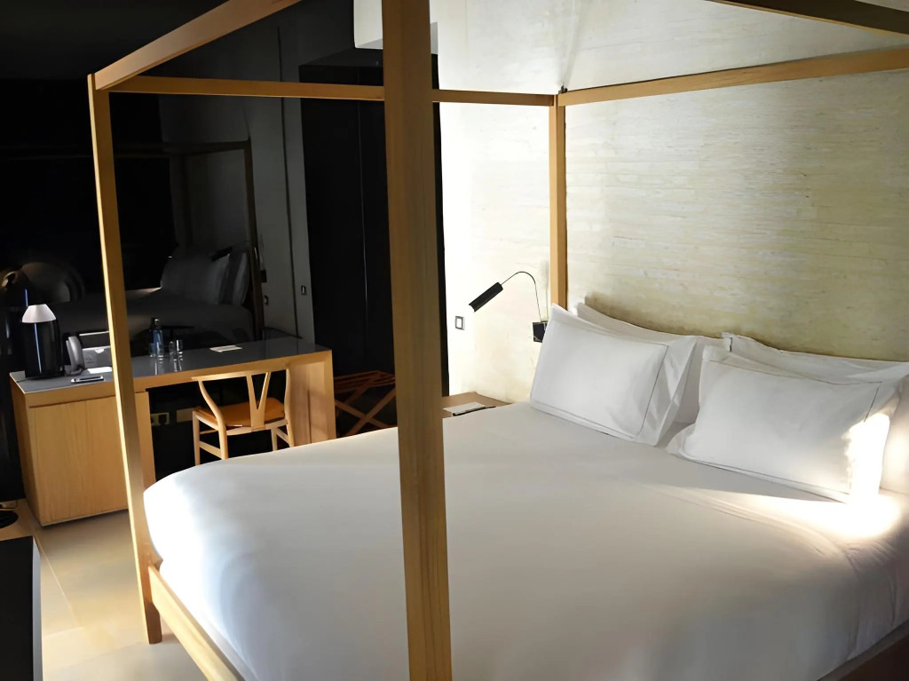 EME Catedral Mercer Hotel
