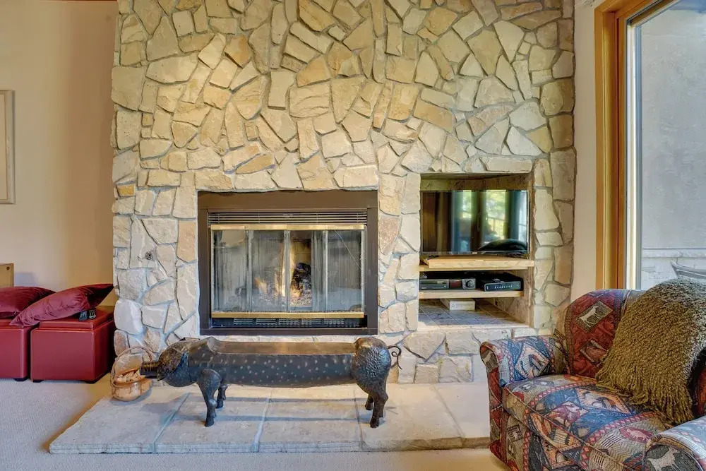 Slopeside Snowmass Townhome w/ Mountain Views!