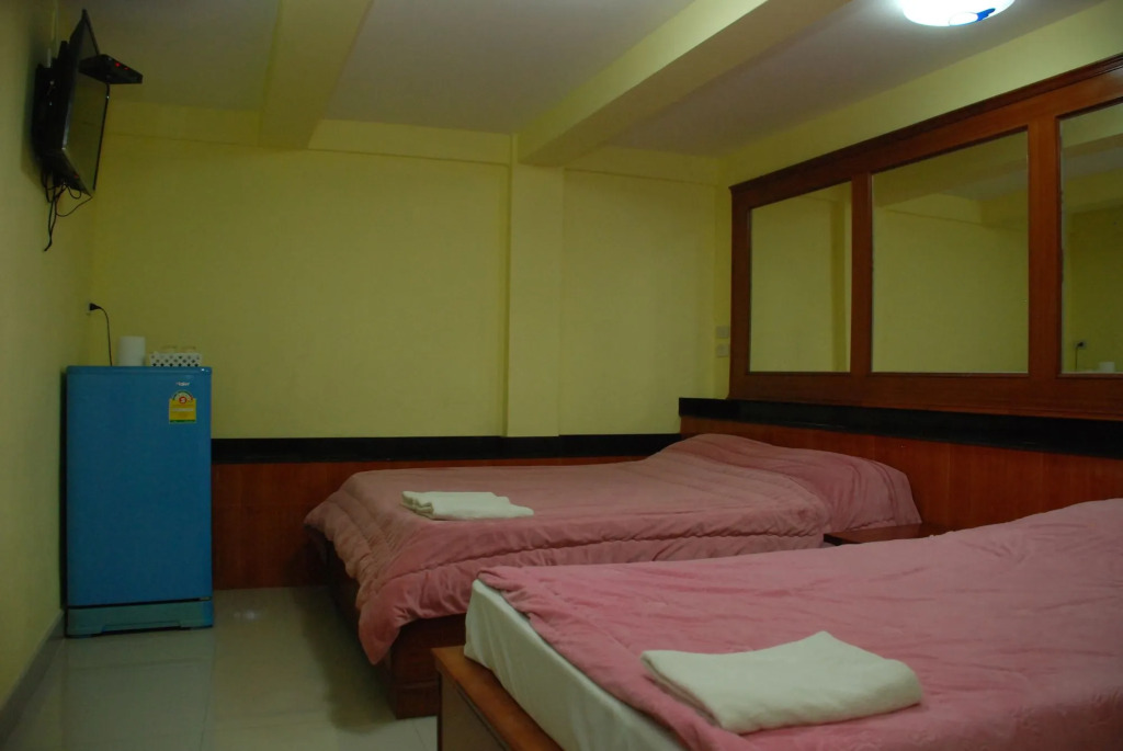Sirasit 999 Mansion