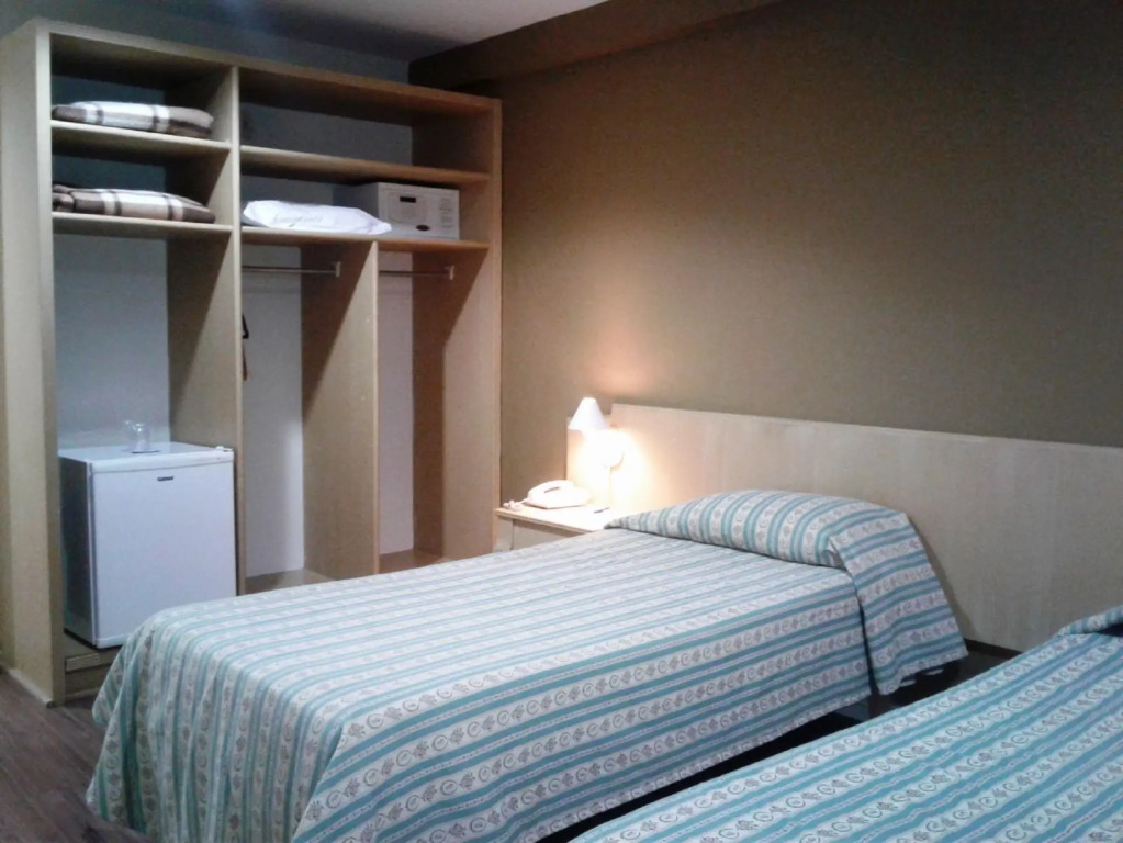 Master Express Alberto Bins - 200 metros do Hospital Santa Casa