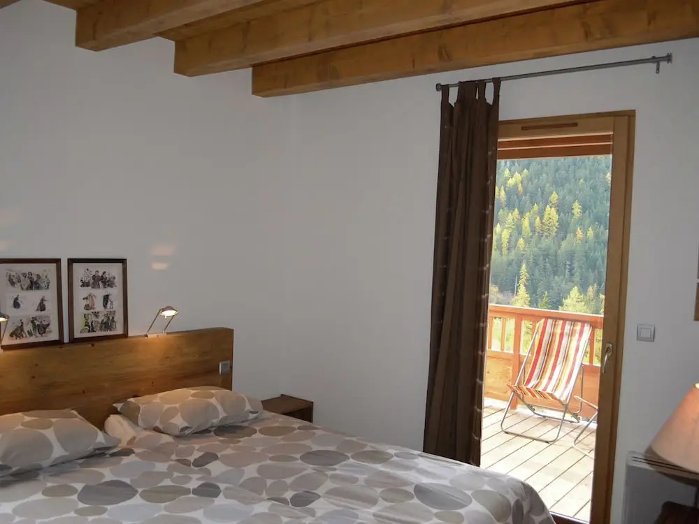 New House With Infrared Sauna and Stunning Mountain Views