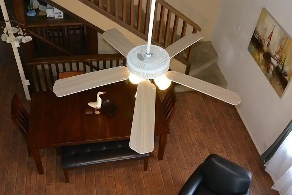Gulf 4 Bedroom Condo by Fountain Vista Homes