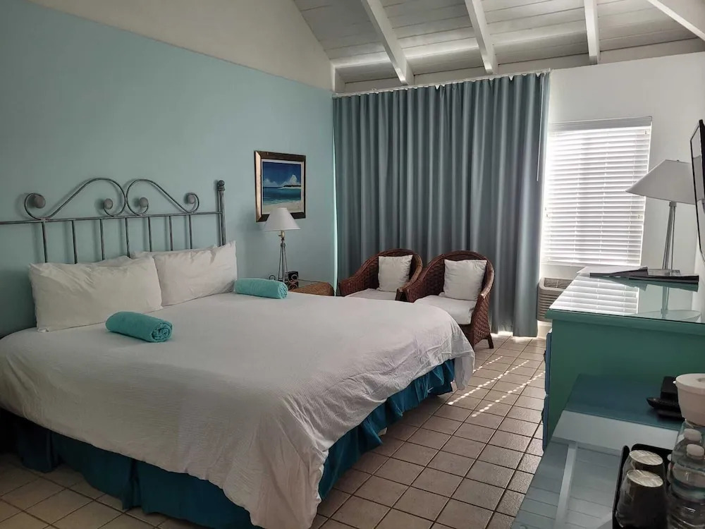 Sibonne Beach Hotel