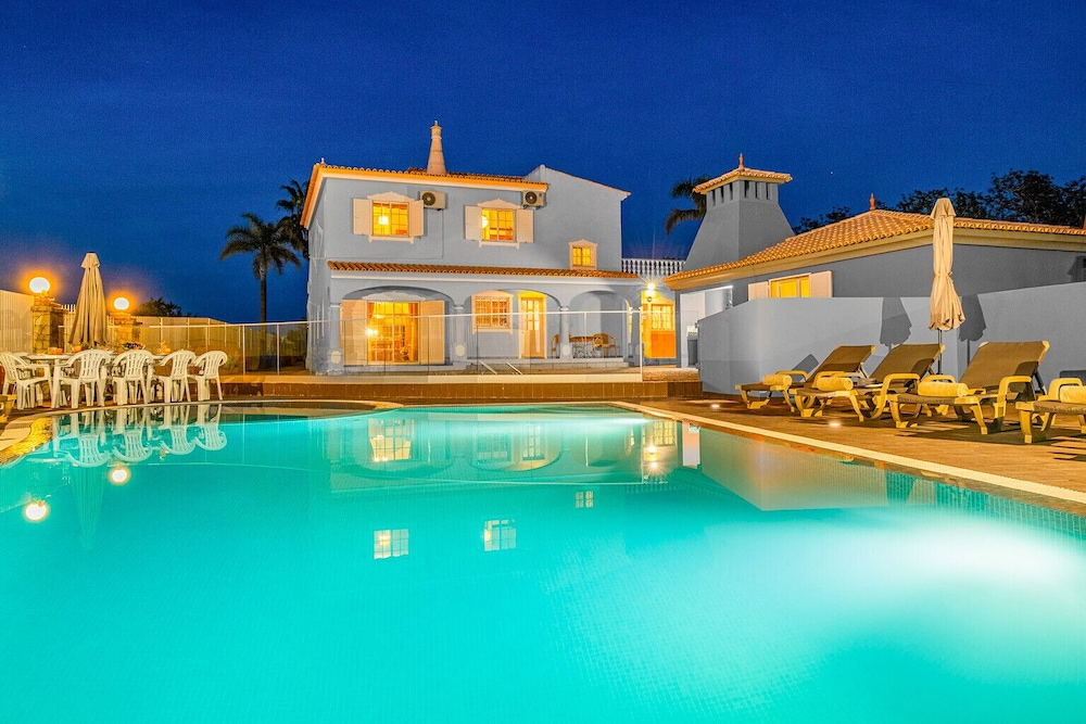 Villa Dubai - com piscina aquecível e BBQ - Albufeira