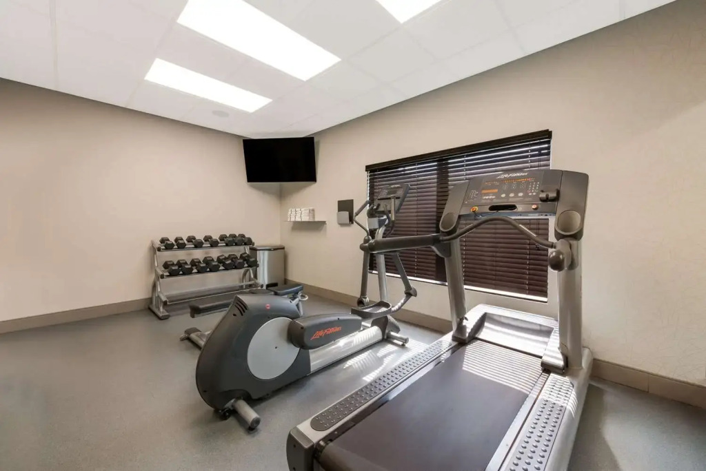 Country Inn & Suites by Radisson, Wichita East, KS