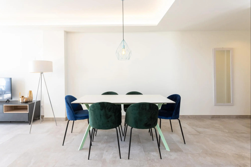 Green Infinity Luxury Apartment