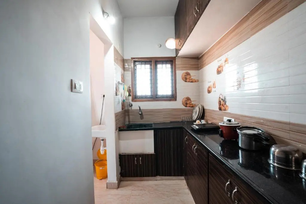 Mahasri Homestays Fully Furnished 2BHK & 1BHK Apartments