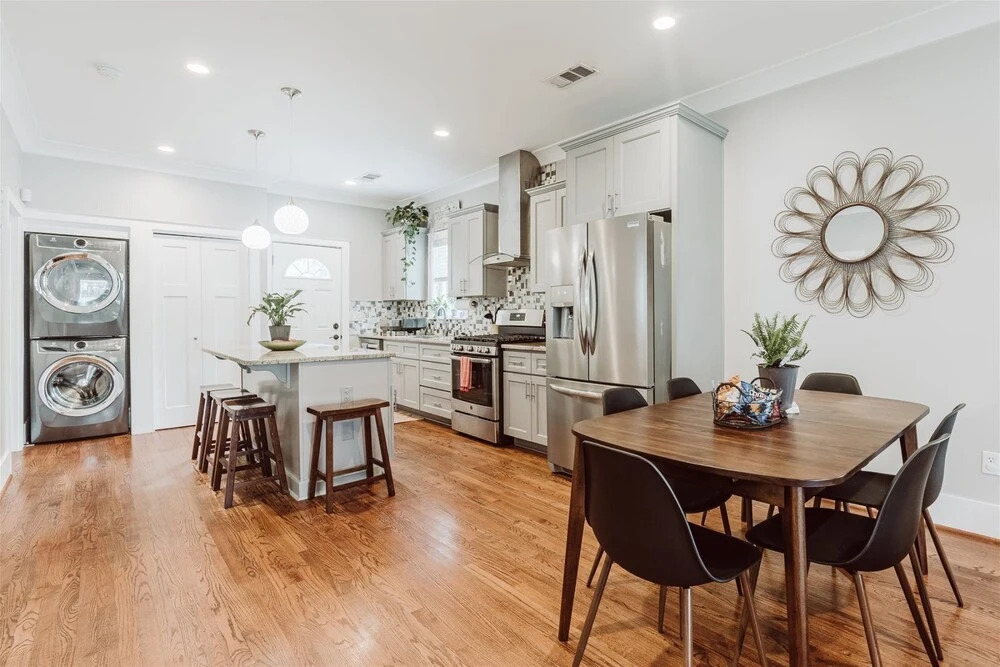 Beechwood Ave, 303