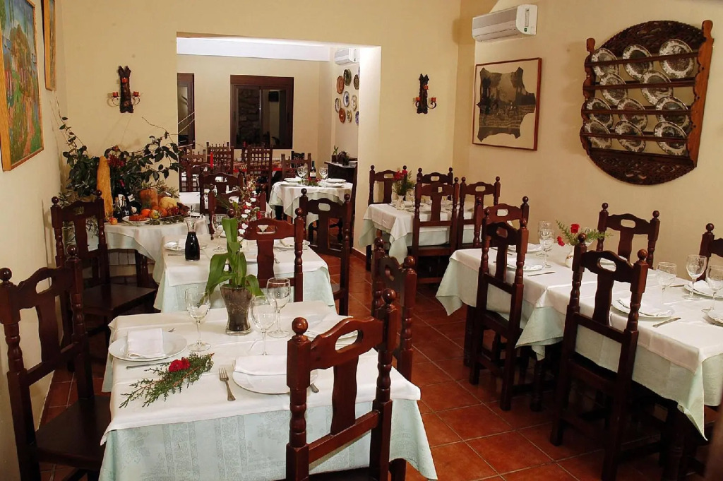 Hotel Rural "Hospederia Las Cañadillas"