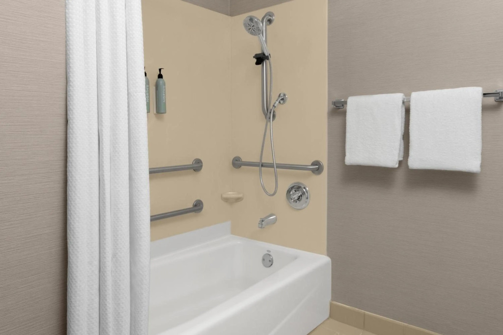 Courtyard by Marriott San Diego Central
