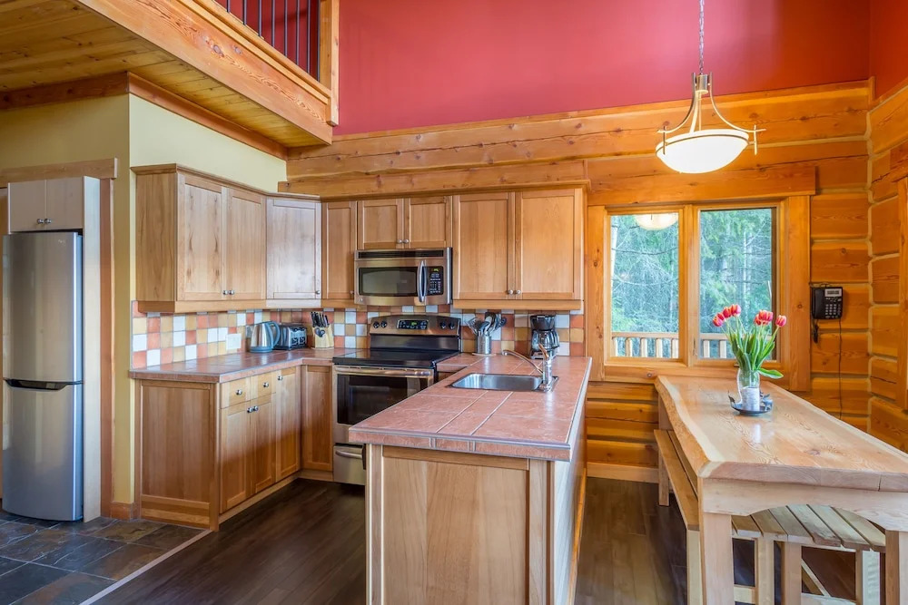 Mount 7 Lodges