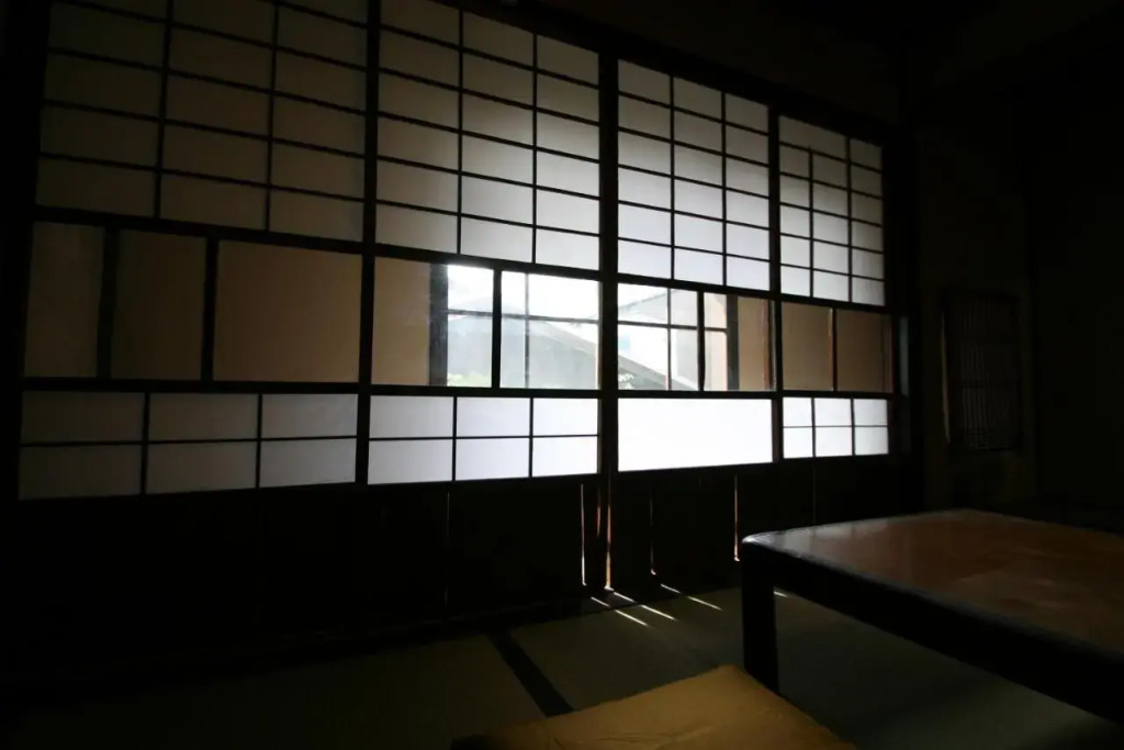 Hostel Haruya Book