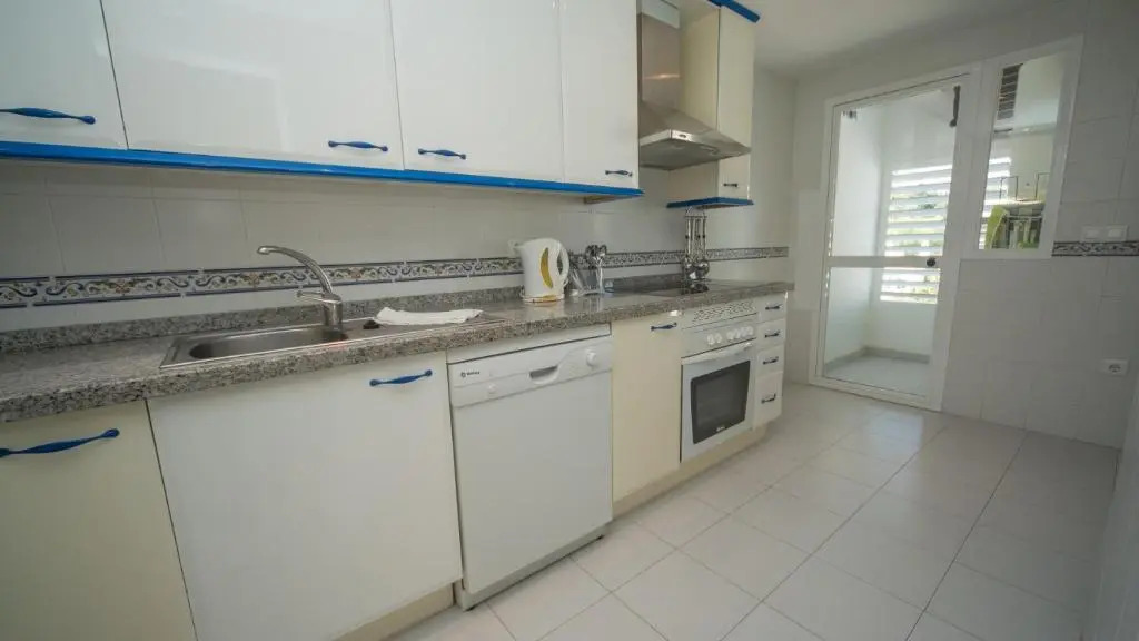 Marina Real 254