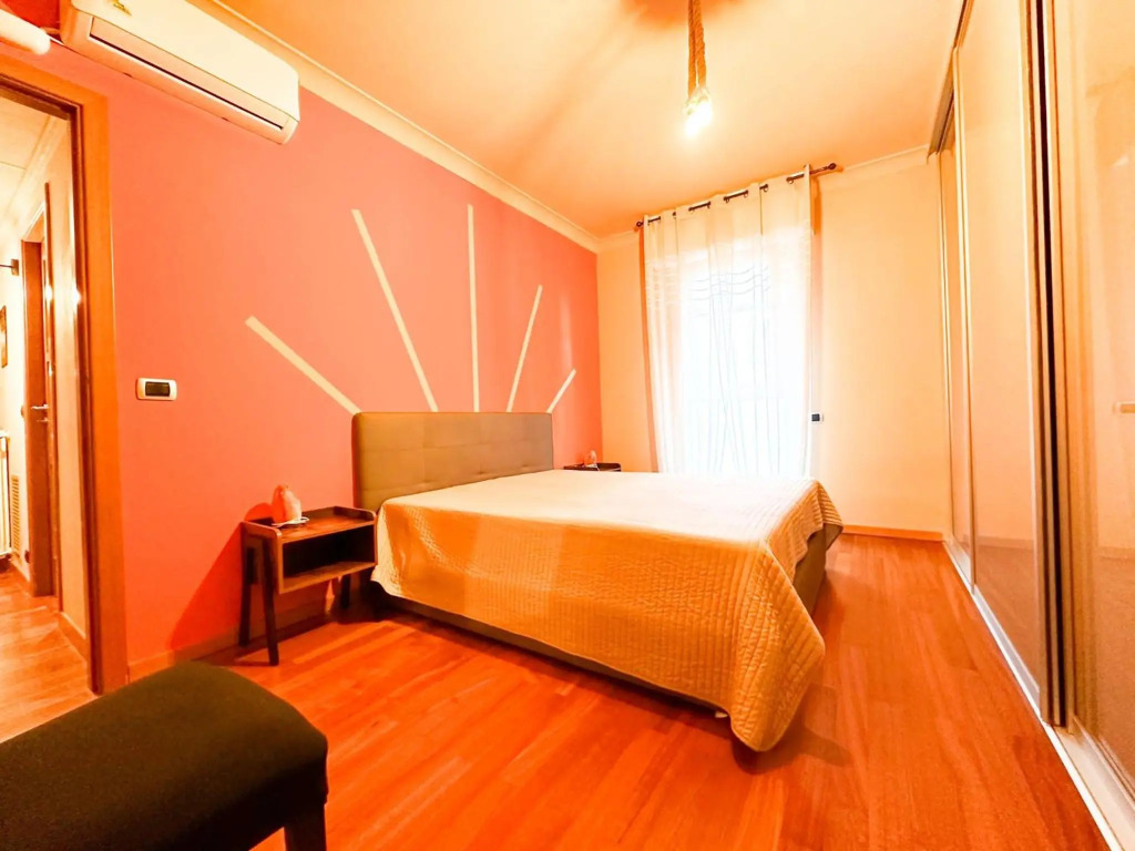 Room in Guest Room - Camera Rosa Appartamento Quadrifoglio