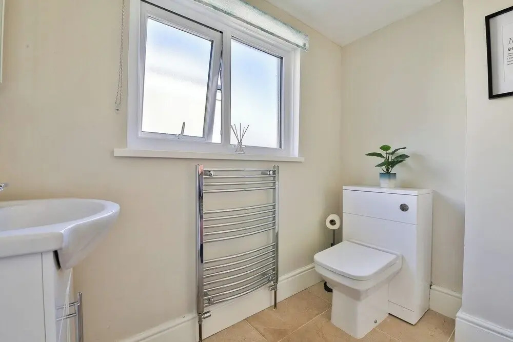 Neath Valley Family Haven Near Waterfalls