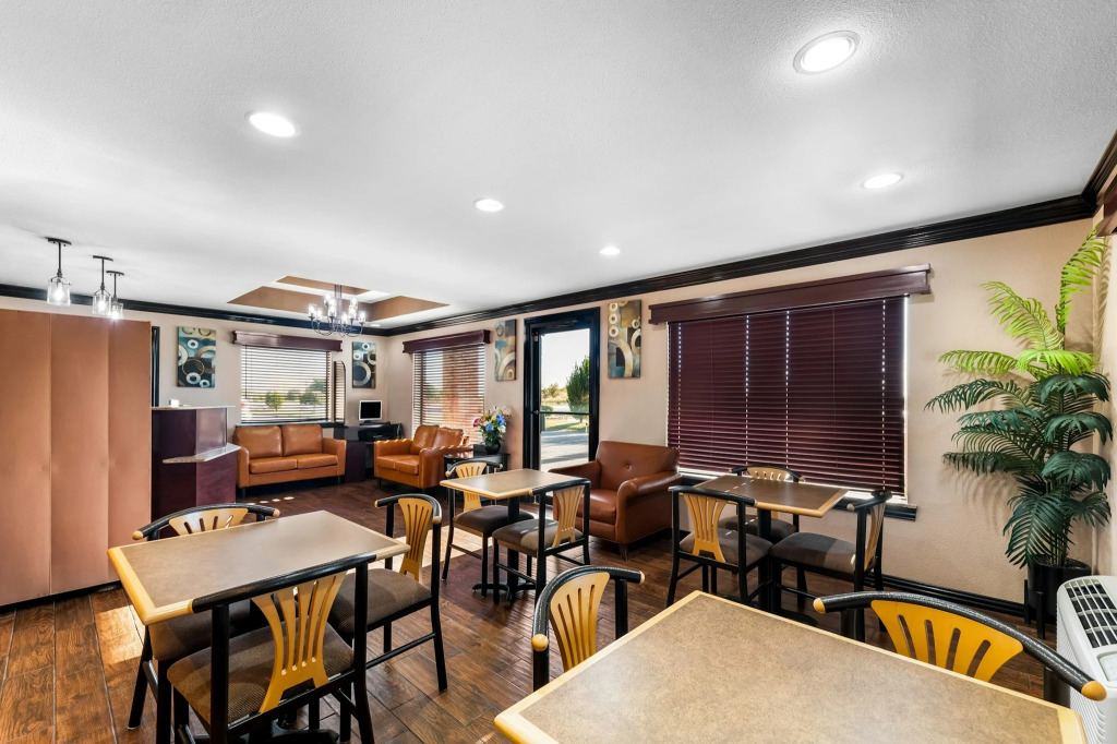 Scottish Inn Decatur