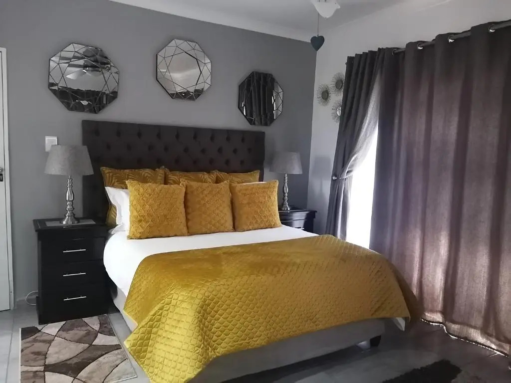 Roxys Rest Guest House