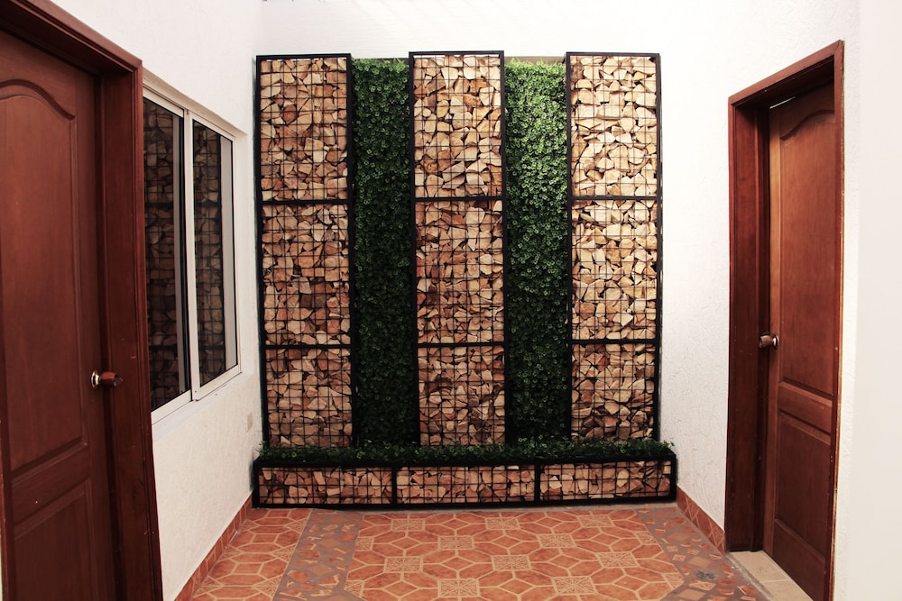 NOA Hotel Boutique