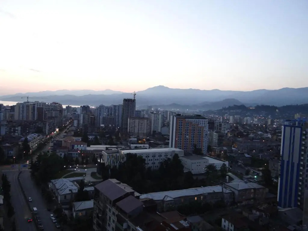 Apartment Abuseridze 5a