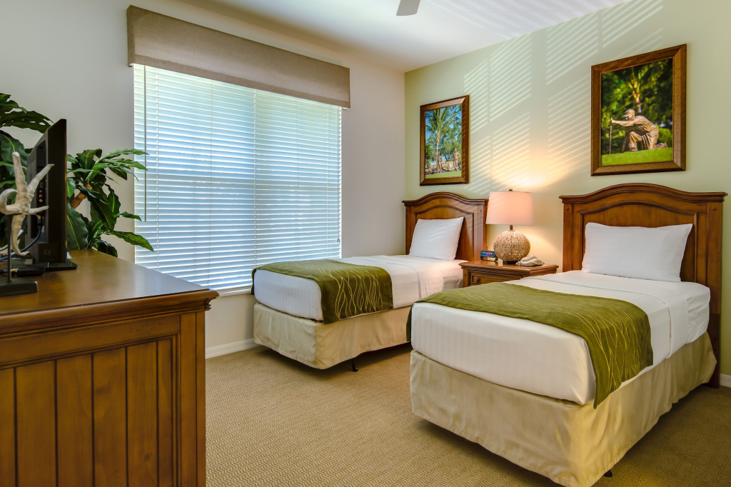 GreenLinks Golf Villas at Lely Resort