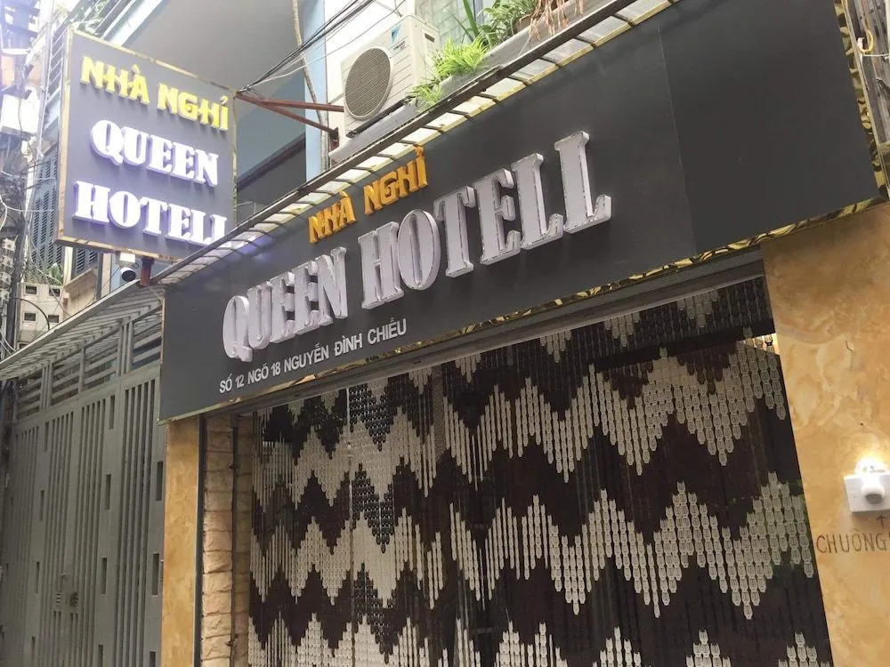 Queen Le Dai Hanh Hotel
