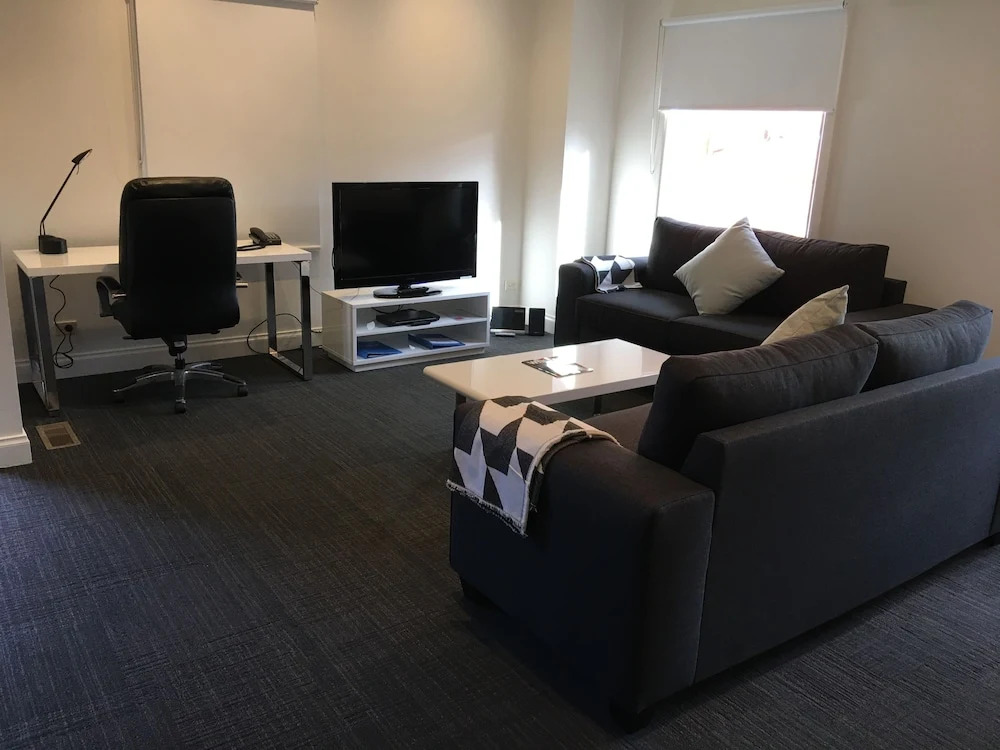 Kimberley Gardens Hotel, Serviced Apartments and Serviced Townhouses