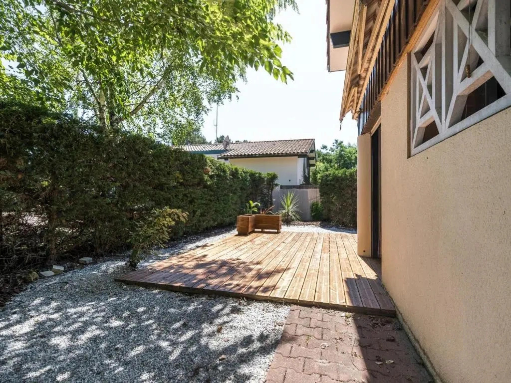 Maison T3, Jardinet Clos, Proche Lac de Biscarrosse, 4/5 Pers, Au Calme Et Parking Inclus - Fr-1-521-33