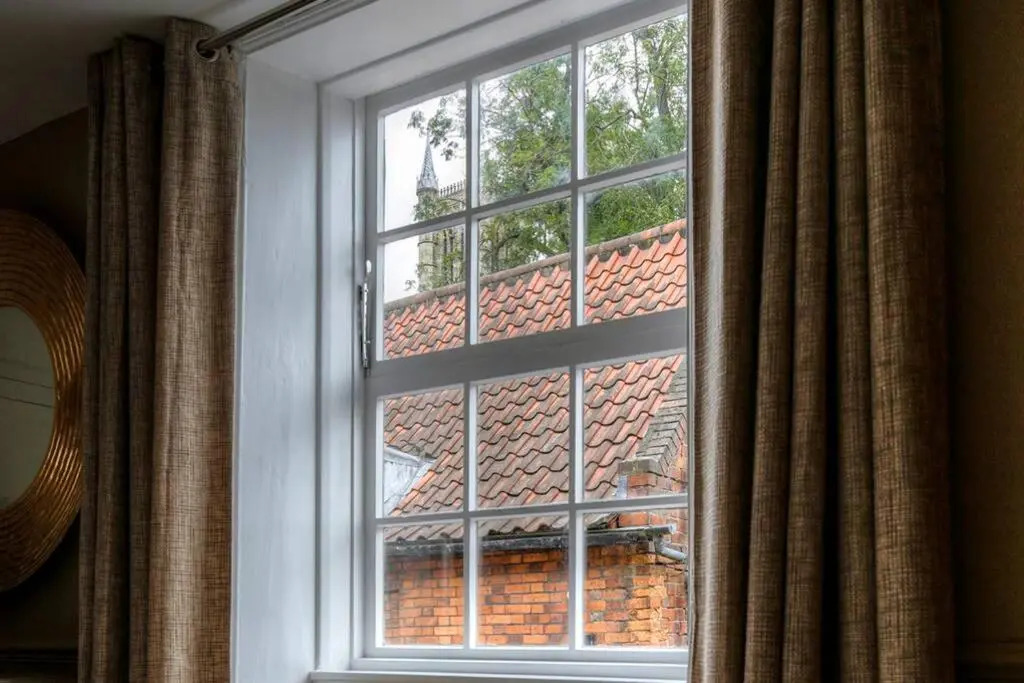 No.25 Steep Hill - Award Winning Street, Cathedral Quarter, Lincoln - Free Parking