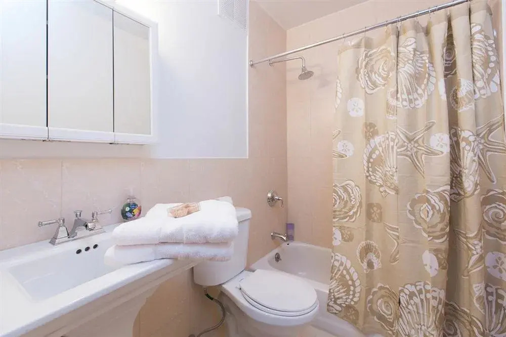 Lincoln Center Holiday Rentals