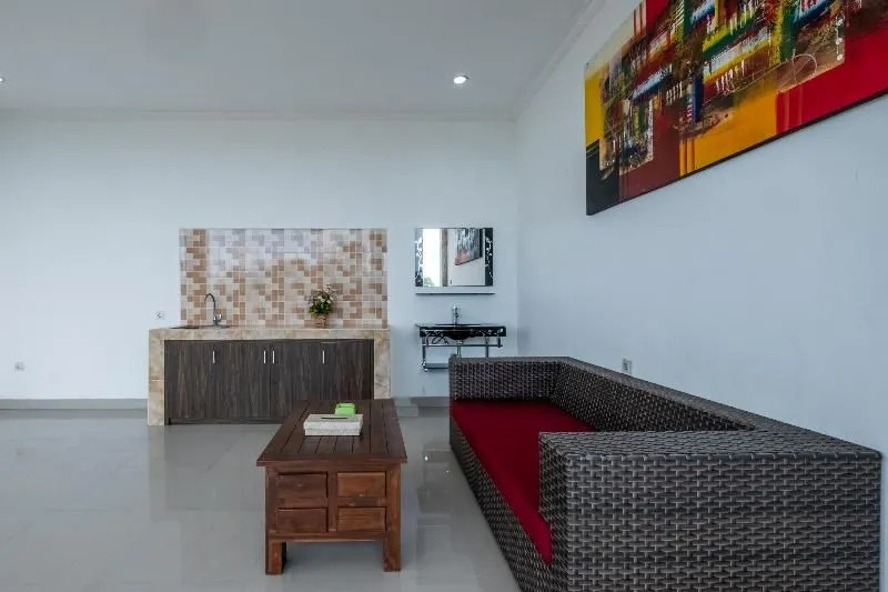 OYO 929 Uluwatu Suites