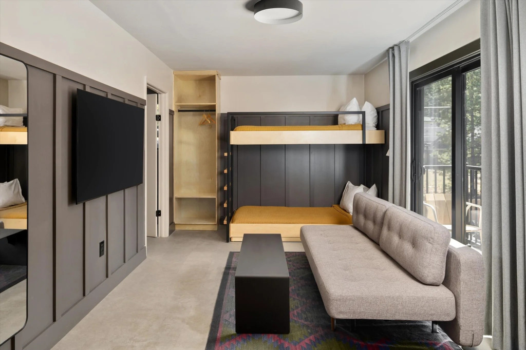 The Coachman Hotel