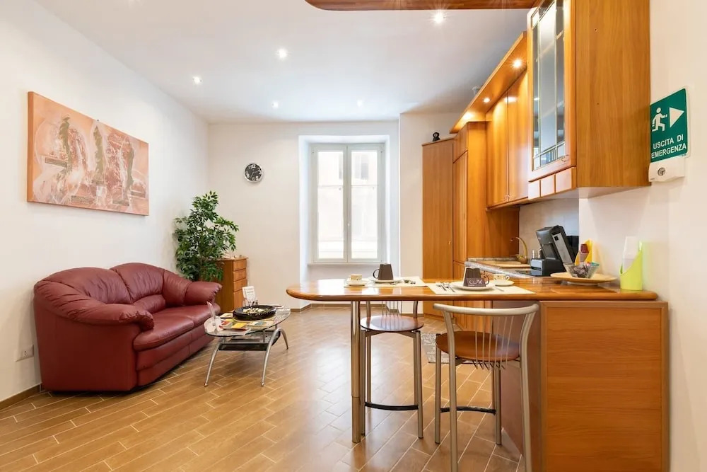 MICLAD Colosseum Guest House