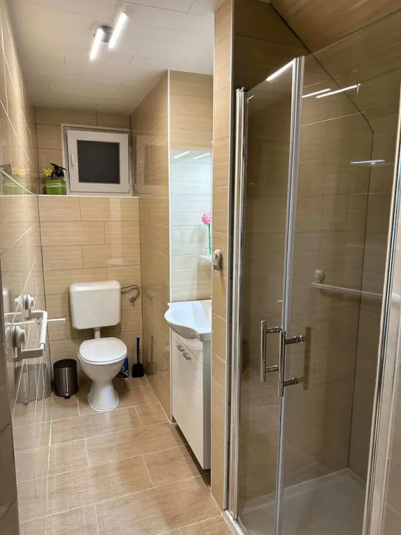 Bijol Apartments - Studio E