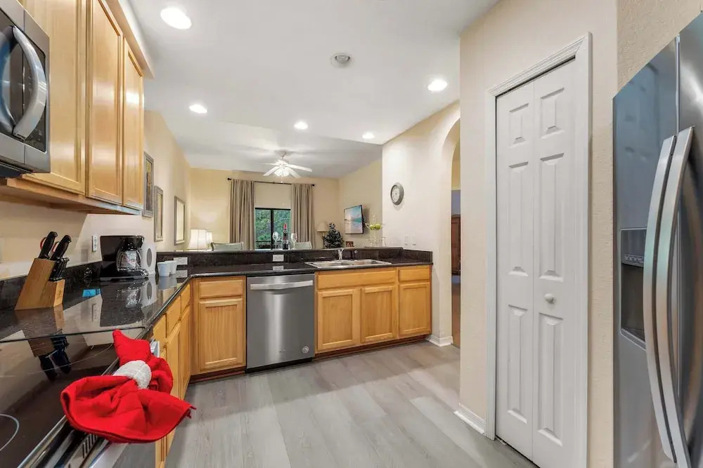 Caribe Cove Breeze Sleeps 6