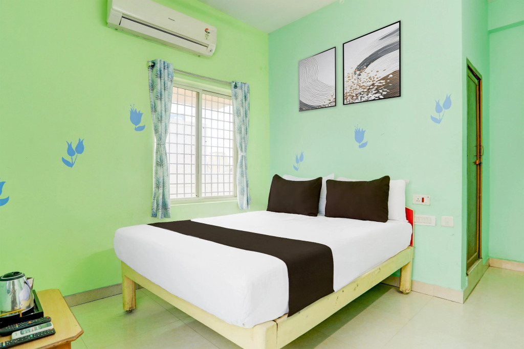 OYO Collection O Tirupati Central Junction Formerly Hotel Adith Grand