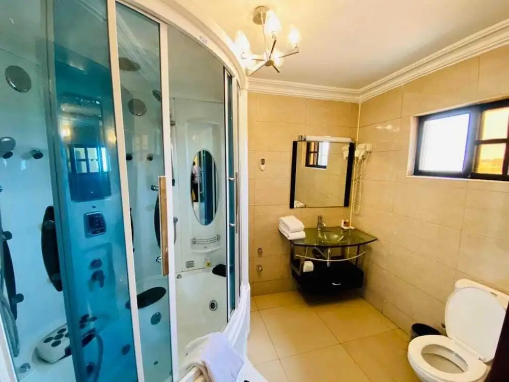 Impeccable Hotel by HomeVille Plus Benin