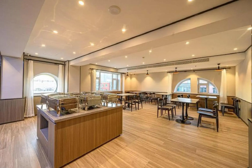 Hanting Hotel Changchun Chongqing Road Vivid City