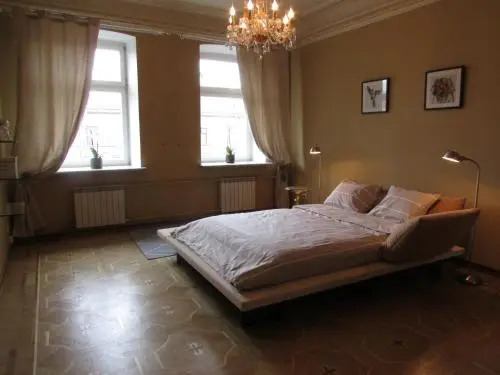 Apartment Bolshaya Konyushennaya 7