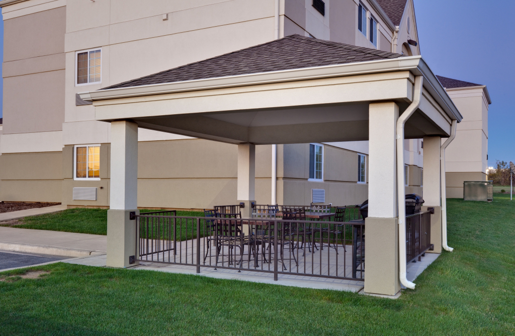 Candlewood Suites - Peoria at Grand Prairie by IHG