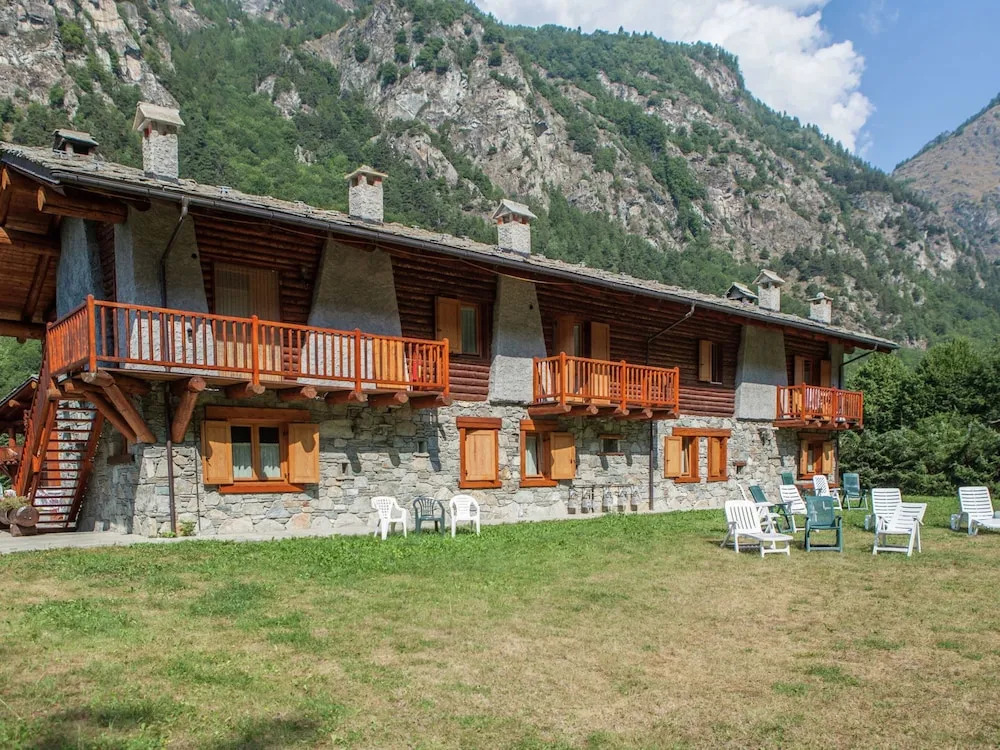 Apartment in Antey-saint-andre Near Ski Area