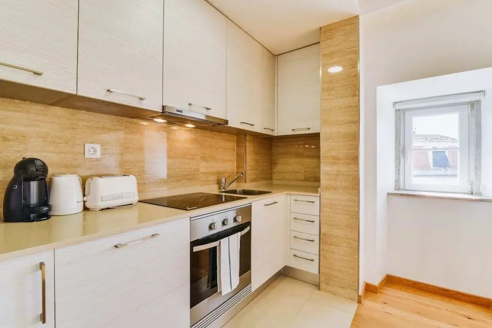 Typical Portuguese Apartment in City Center 4