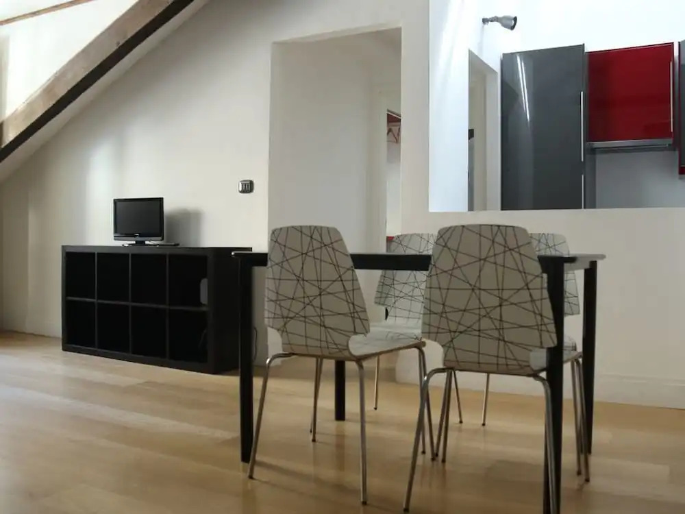 Suite In The Center
